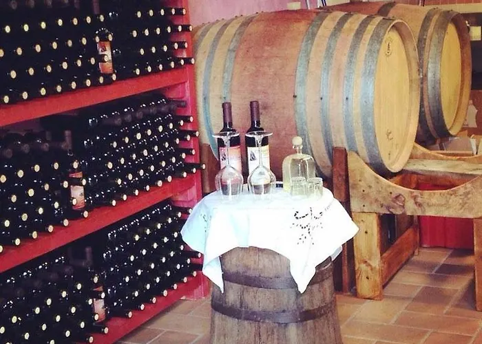 Antico Podere La Martinella アパート